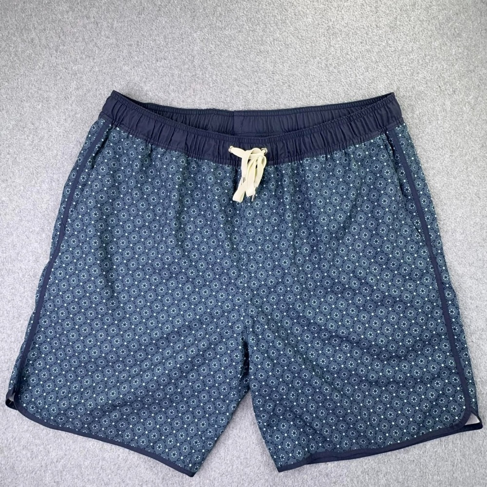 Fair Harbor Swim Trunk Shorts Men's XL Blue Geometric Lined Zip Pocket‎ 8"